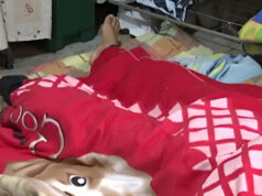 JOVEN QUEDA POSTRADO TRAS BRUTAL ATAQUE DE SU NOVIA CON UN MACHETE EN SANTA CRUZ