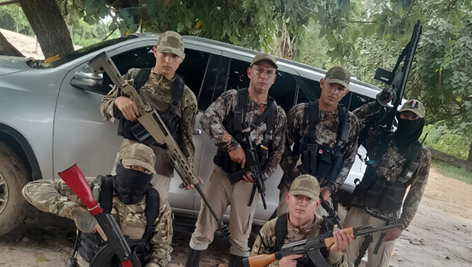 APREHENDEN A SIETE EXTRANJEROS ARMADOS VINCULADOS A LA SEGURIDAD DE MARSET EN EL NORTE DE SANTA CRUZ