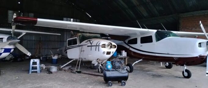 OPERATIVO EN AERÓDROMOS DE WARNES: REALIZAN MICROASPIRADO A AVIONETAS Y HALLAN AERONAVE PRESUNTAMENTE VINCULADA A MARSET