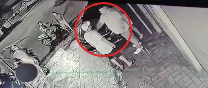 CAPTAN EN VIDEO ASESINATO TRAS DISCUSIÓN EN GUAYARAMERÍN