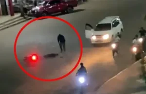 VÍDEO: TERRIBLE ASESINATO A SANGRE FRÍA EN VIA PÚBLICA DE GUAYARAMERIN