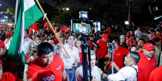 SAAVEDRA ARRASA EN SANTA CRUZ DE LA SIERRA Y SE PERFILA COMO NUEVO ALCALDE SEGÚN EL SIREPRE