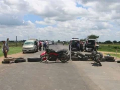 INSTALAN DOS BLOQUEOS EN LA RUTA AL NORTE INTEGRADO POR DEMANDAS VECINALES Y PROTESTAS EN PORTACHUELO