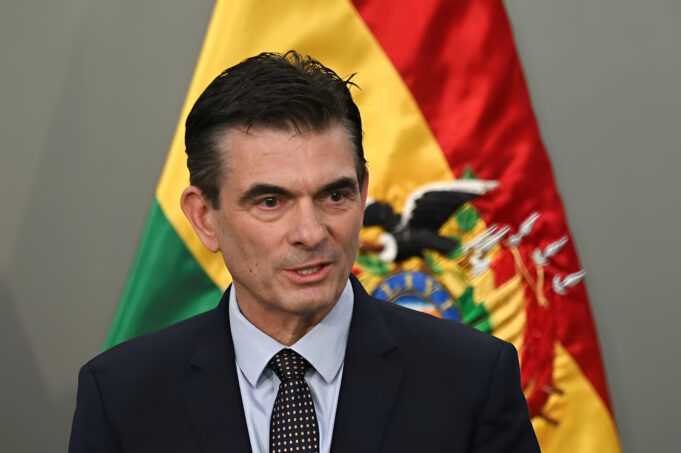 GOBIERNO GARANTIZA COMPENSACIÓN POR DAÑOS CAUSADOS POR COMBUSTIBLE DEFECTUOSO