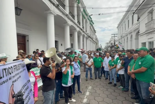PROFESIONALES DE SALUD ANUNCIAN PARO DE 48 HORAS EN DEMANDA DE SALARIOS Y MEJORES CONDICIONES LABORALES