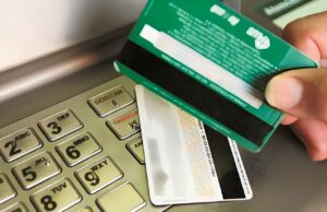 ASOBAN ESPERA NORMATIVA PARA LIBERACIÓN TOTAL DE TARJETAS DE CRÉDITO EN BOLIVIA