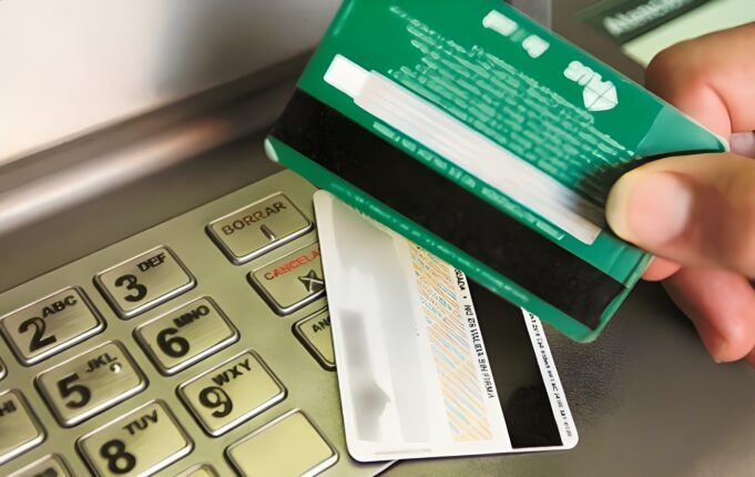ASOBAN ESPERA NORMATIVA PARA LIBERACIÓN TOTAL DE TARJETAS DE CRÉDITO EN BOLIVIA