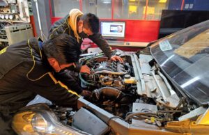 CHOFERES EXIGEN CUMPLIMIENTO DE COMPENSACIONES POR DAÑOS ATRIBUIDOS A LA MALA CALIDAD DE LA GASOLINA