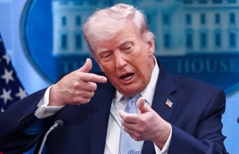 TRUMP APLAZA ATAQUE A IRÁN Y ANUNCIA ALTO EL FUEGO TEMPORAL TRAS MEDIACIÓN DE PAKISTÁN