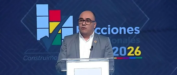 ÁVILA DENUNCIA PRESIONES AL TSE Y PIDE DEJAR LA GUERRA SUCIA EN EL DEBATE ELECTORAL
