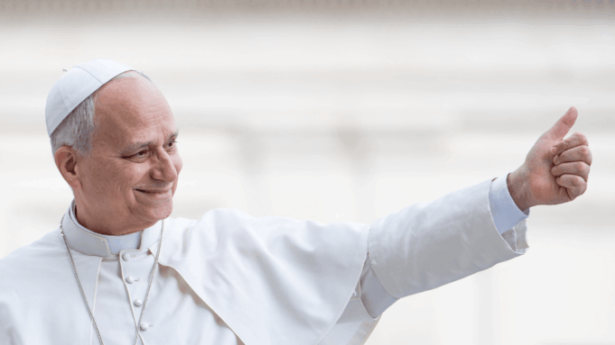 EL PAPA LEÓN XIV DESAFÍA CRÍTICAS DE TRUMP Y REAFIRMA SU POSTURA CONTRA LA GUERRA EN SU VISITA A ARGELIA