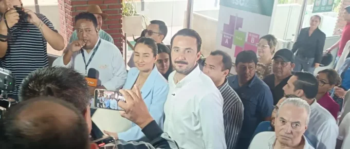 VELASCO ACTIVA TRANSICIÓN EN LA GOBERNACIÓN Y PIDE “PAUSA ADMINISTRATIVA” ANTE CAMBIO DE MANDO