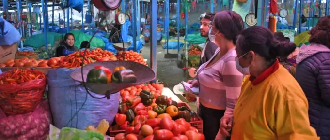 LA INFLACIÓN EN BOLIVIA REGISTRA SU SEGUNDO MES CONSECUTIVO EN CIFRAS NEGATIVAS Y SE MANTIENE EN 0,34% HASTA MARZO