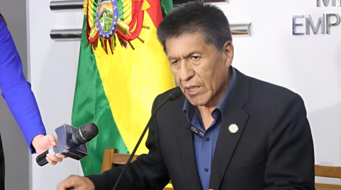 SUSPENDEN DIÁLOGO TRIPARTITO POR AUSENCIA DE LA COB Y EL GOBIERNO ADVIERTE INTERESES POLÍTICOS