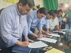 TRANSPORTISTAS Y GOBIERNO ACUERDAN PRIORIDAD VIAL Y SUSPENDEN PARO EN SANTA CRUZ