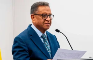 GOBIERNO ANUNCIA MEDIDAS RADICALES Y PROHÍBE PORTE DE ARMAS TRAS OLA DE VIOLENCIA EN SANTA CRUZ