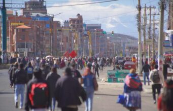 EEUU CONDENA ACCIONES PARA “DESESTABILIZAR” AL GOBIERNO DE RODRIGO PAZ Y EXPRESA SU RESPALDO PARA RESTABLECER EL ORDEN EN BOLIVIA