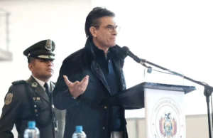 GOBIERNO NEGOCIA CRÉDITO DE $US 5.000 MILLONES CON EL FMI EN MEDIO DE LA CRISIS Y LOS BLOQUEOS EN LA PAZ