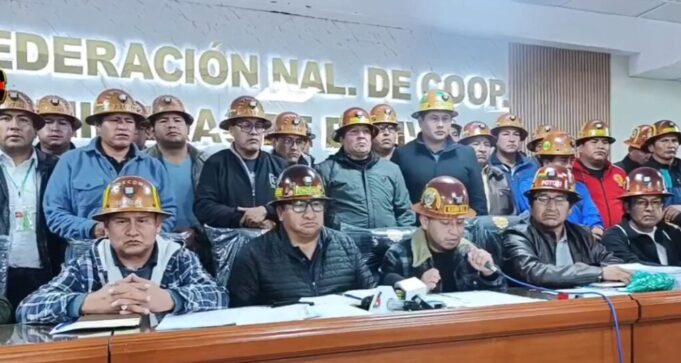 FENCOMIN NIEGA ACUERDOS POLÍTICOS Y BENEFICIOS ESPECIALES POR COMBUSTIBLE EN MEDIO DE LA CRISIS DE ABASTECIMIENTO