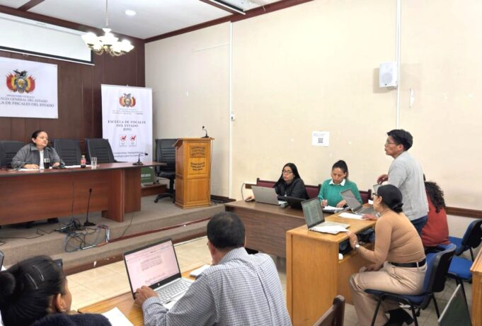 POSTULANTES A FISCALES DE MATERIA RECIBEN FORMACIÓN ESPECIALIZADA EN INVESTIGACIÓN DE DELITOS DE CORRUPCIÓN Y LEGITIMACIÓN DE GANANCIAS ILÍCITAS