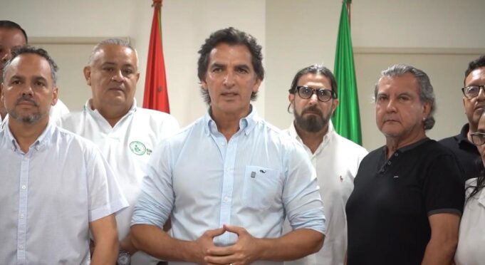 ALCALDÍA CRUCEÑA Y SECTOR SALUD ALCANZAN ACUERDO Y SUSPENDEN PAROS HASTA DICIEMBRE