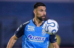 CONMEBOL SANCIONA A DANNY BEJARANO CON CUATRO MESES Y BLOOMING SUFRE UNA BAJA CLAVE EN LA SUDAMERICANA