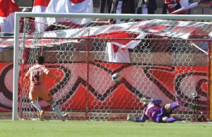 THE STRONGEST DERROTA A ALWAYS READY EN EL ALTO Y SE CONVIERTE EN EL NUEVO LÍDER DEL TORNEO