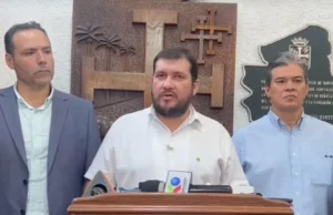 CÍVICOS CRUCEÑOS ACUSAN A EVO MORALES DE GESTAR UN “GOLPE DE ESTADO” Y CONVOCAN A DEFENDER LA DEMOCRACIA