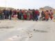 CAMPESINOS DE LA PAZ RATIFICAN BLOQUEOS, RECHAZAN EL DIÁLOGO Y MANTIENEN SU PEDIDO DE RENUNCIA DE RODRIGO PAZ