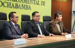 FISCALÍA GENERAL, AMDECO Y 12 MUNICIPIOS DE COCHABAMBA FIRMAN CONVENIOS PARA AGILIZAR LA ATENCIÓN DE CASOS Y FORTALECER LA PROTECCIÓN DE VÍCTIMAS