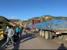 BLOQUEOS SE REDUCEN A 12 Y SE CONCENTRAN EN COCHABAMBA TRAS LA DECLARACIÓN DEL ESTADO DE EXCEPCIÓN