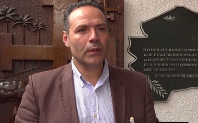 COMITÉ PRO SANTA CRUZ PIDE INVESTIGAR RESPONSABLES TRAS MÁS DE 50 DÍAS DE BLOQUEOS Y ADVIERTE QUE LA CRISIS AÚN NO TERMINA