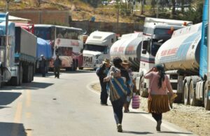 IBCE ADVIERTE QUE LOS BLOQUEOS DEJARON PÉRDIDAS SUPERIORES A LOS $US 3.000 MILLONES Y DAÑARON LA IMAGEN DE BOLIVIA