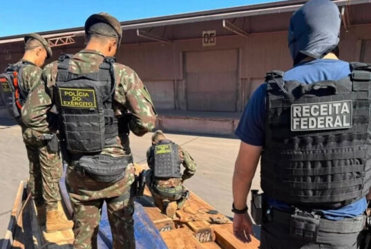 EN BRASIL INTERCEPTAN 50 TONELADAS DE DROGA BOLIVIANA EN 8 CAMIONES, SIGUE CAYENDO MADERA IMPREGNADA