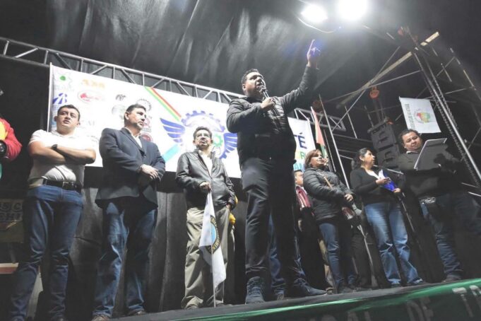 CABILDO MULTISECTORIAL EN COCHABAMBA EXIGE AL GOBIERNO DECLARAR ESTADO DE EXCEPCIÓN POR LOS BLOQUEOS