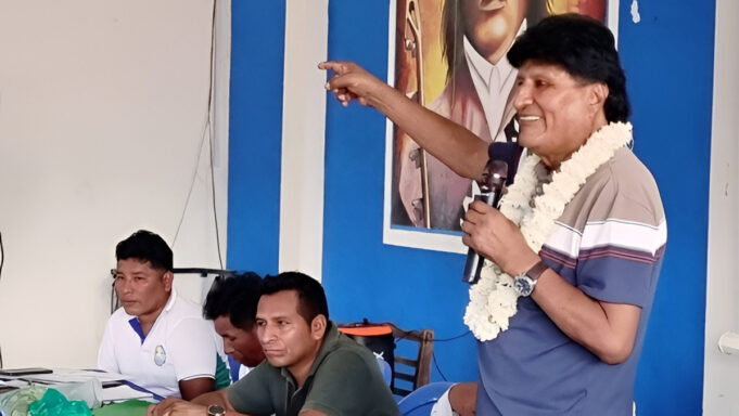 EVO MORALES AFIRMA QUE RODRIGO PAZ TIENE MIEDO DE PROMULGAR LA LEY DE ESTADO DE EXCEPCIÓN