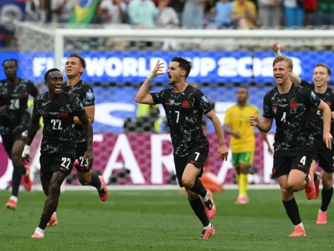 CANADÁ DERROTA A SUDÁFRICA Y SE CONVIERTE EN EL PRIMER CLASIFICADO A LOS OCTAVOS DE FINAL DEL MUNDIAL 2026
