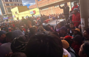 TENSIÓN EN VIACHA: TRES ACUSADOS DE MATAR A UN CHOFER SE SALVAN DE SER LINCHADOS POR UNA TURBA