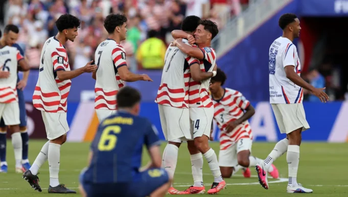 ESTADOS UNIDOS DERROTA A BOSNIA Y HERZEGOVINA Y AVANZA A OCTAVOS DE FINAL, DONDE ENFRENTARÁ A BÉLGICA
