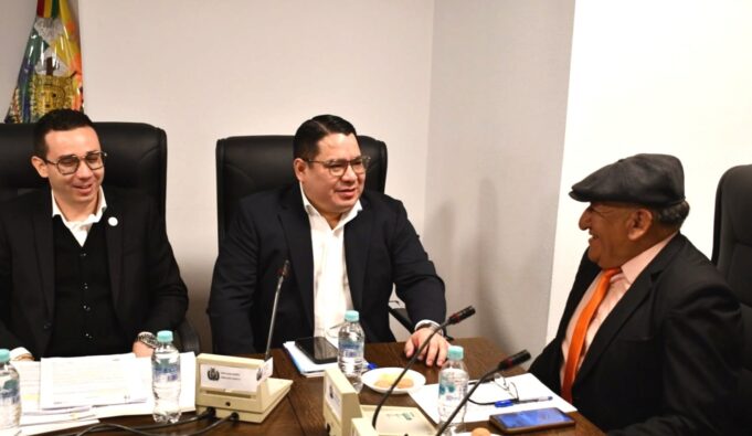 FISCAL GENERAL SOSTUVO REUNIÓN DE COORDINACIÓN CON COMISIÓN DE INVESTIGACIÓN DEL “CASO MALETAS” DE LA CÁMARA DE DIPUTADOS: SIETE PERSONAS PERMANECEN CON DETENCIÓN PREVENTIVA