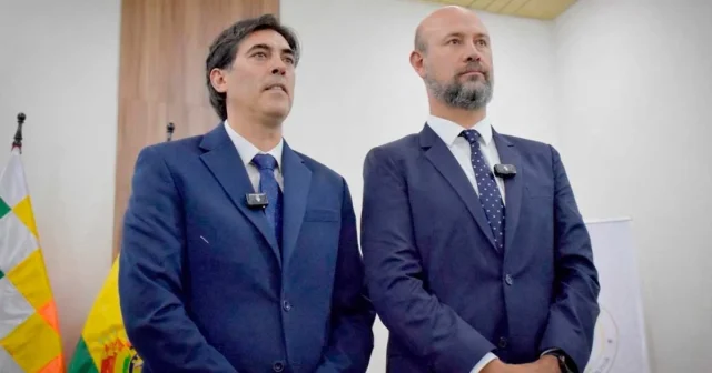 MINISTRO-Y-GERENTE-DE-BOA