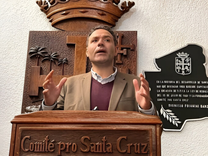 VICEPRESIDENTE DEL COMITÉ PRO SANTA CRUZ CUESTIONA PRESUNTO VIAJE DEL GERENTE DE BOA Y PIDE MAYOR COMPROMISO CON LA EMPRESA ESTATAL