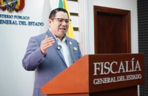 FISCALÍA EMITE UNA SEGUNDA ORDEN DE APREHENSIÓN CONTRA EVO MORALES POR LOS 53 DÍAS DE BLOQUEOS