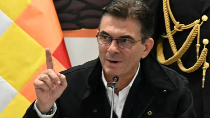 PRESIDENTE RODRIGO PAZ ADMITE PROBLEMAS CON EL DIÉSEL Y ANUNCIA CAMBIOS EN YPFB PARA MEJORAR SU DISTRIBUCIÓN