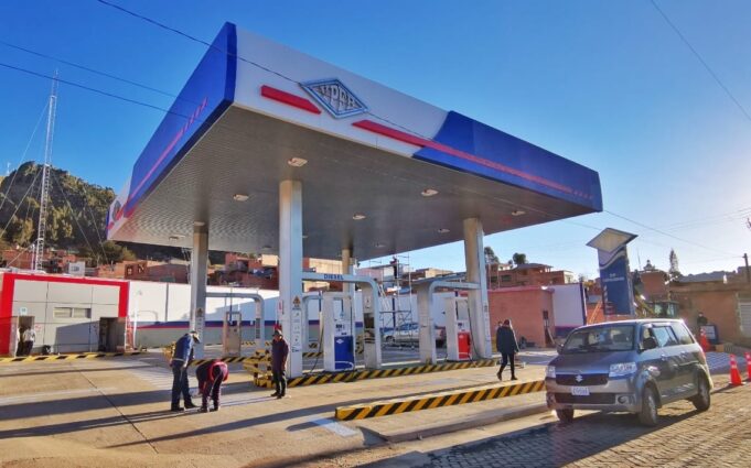 ASOSUR DESTACA DECRETO QUE PERMITE LA IMPORTACIÓN PRIVADA DE COMBUSTIBLES Y AFIRMA QUE LOS USUARIOS PODRÁN ELEGIR QUÉ CARBURANTE CARGAR