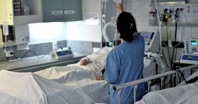 JOVEN DE 19 AÑOS PERMANECE EN TERAPIA INTENSIVA TRAS RECIBIR UN DISPARO EN LA CABEZA DE SU EXPAREJA