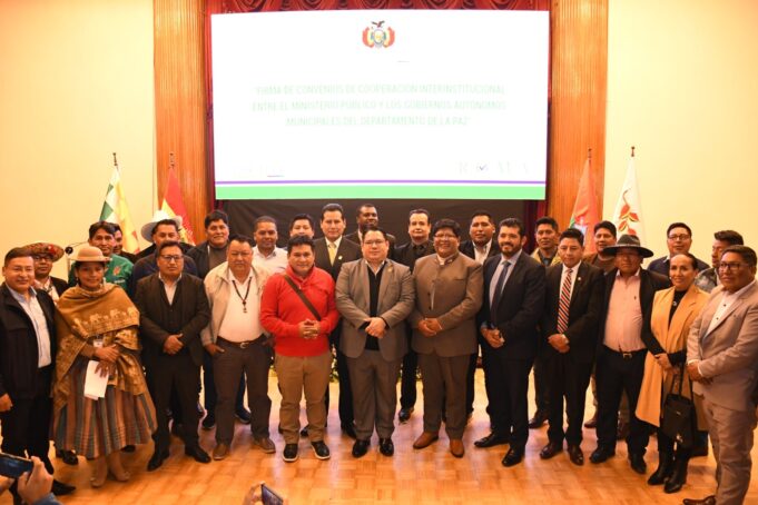 POLÍTICA DE PUERTAS ABIERTAS: FISCAL GENERAL UNE ESFUERZOS CON 27 MUNICIPIOS DE LA PAZ PARA ACERCAR Y FORTALECER LOS SERVICIOS DEL MINISTERIO PÚBLICO A LA POBLACIÓN