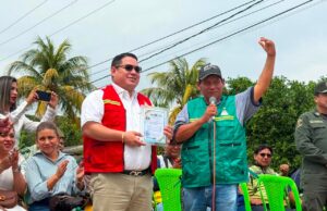 FISCAL GENERAL SUSCRIBE CONVENIO CON MOTOTAXISTAS DEL NORTE INTEGRADO DE SANTA CRUZ Y ASUME COMPROMISO DE INVESTIGAR CON FIRMEZA EL ROBO DE MOTOCICLETAS
