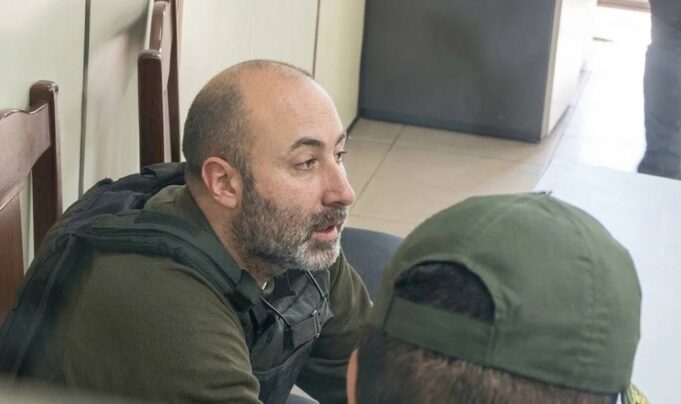 CERIMEDO LLORA ANTE EL JUEZ Y REITERA SU INOCENCIA ANTES DE RECIBIR 180 DÍAS DE DETENCIÓN PREVENTIVA