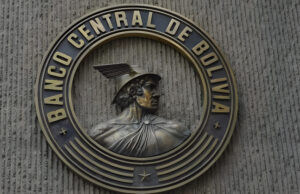 BCB PONDRÁ DÓLARES A DISPOSICIÓN DE ENTIDADES FINANCIERAS PARA MITIGAR PRESIONES EN EL MERCADO CAMBIARIO